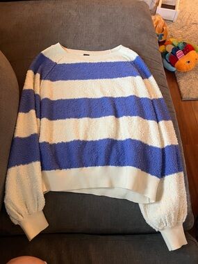 Free people Blue and Cream Cozy Pullover